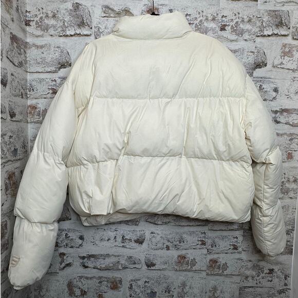 Fabletics Puffer Wander Cropped Womens Jacket Size XXL color: Egret NWT - Picture 6 of 16